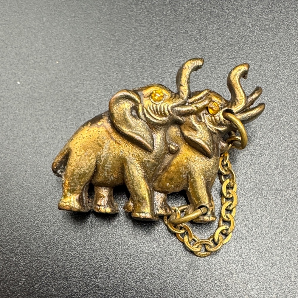Vintage Estate Find Elephant Brooch with Chain